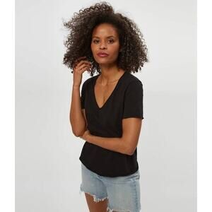 Michael Stars Vera Tee in Black	XS Minimalist Quietluxury
